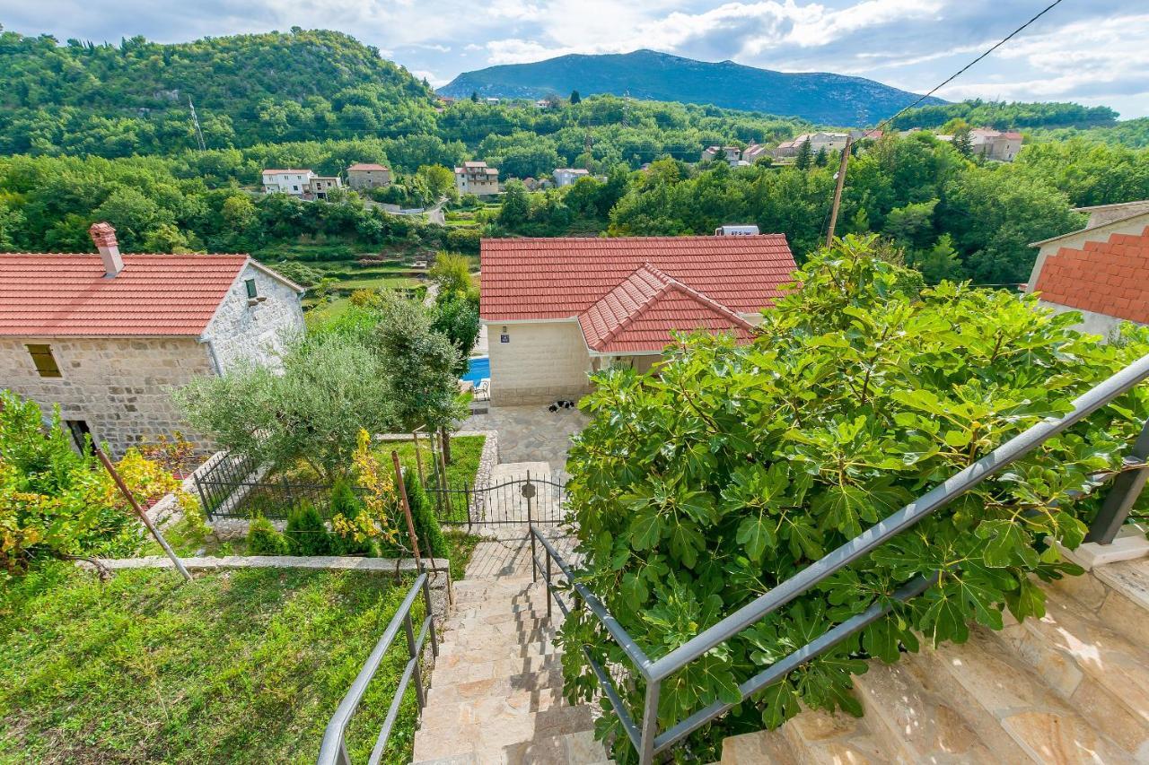 Villa Holiday Home Zvecanje Dış mekan fotoğraf